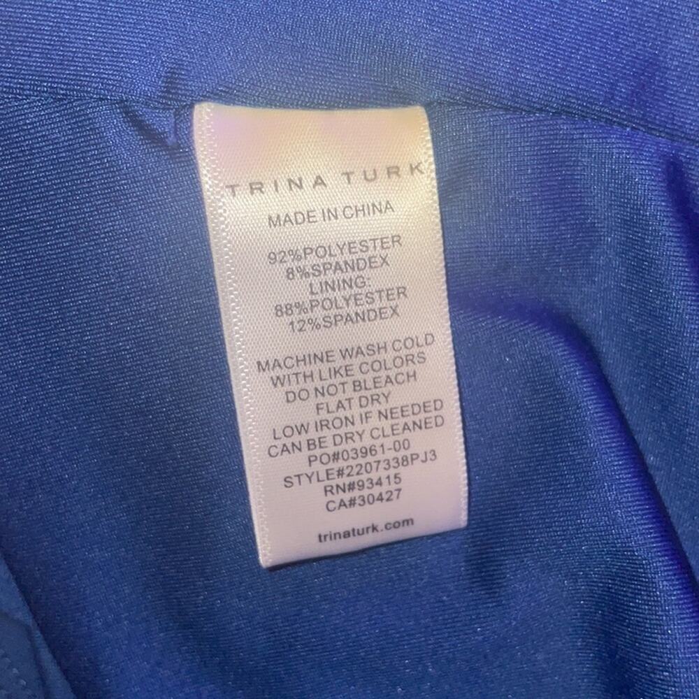 Trina Turk Women’s Birch Dress Size Medium Colorful Geometric Jersey - Picture 7 of 8